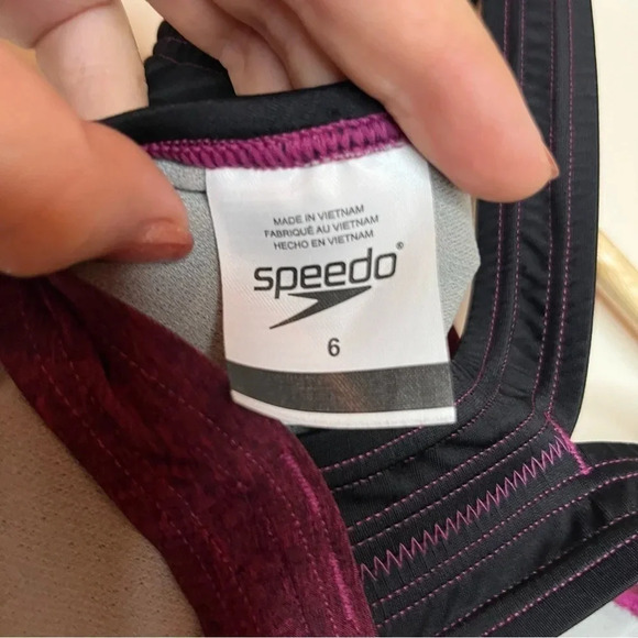 SPEEDO Quantum Splice Athletic One Piece Swimsuit - Picture 7 of 8